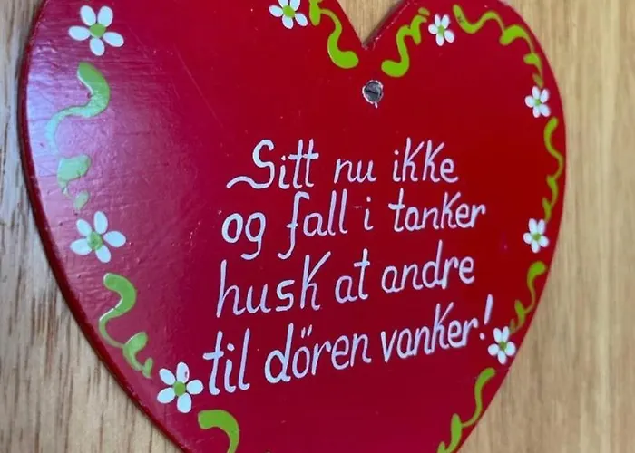 Reinestua Nyaraló Moskenes
